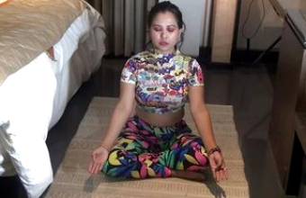 A desi Girl went on to fucking session while Yoga practice was there